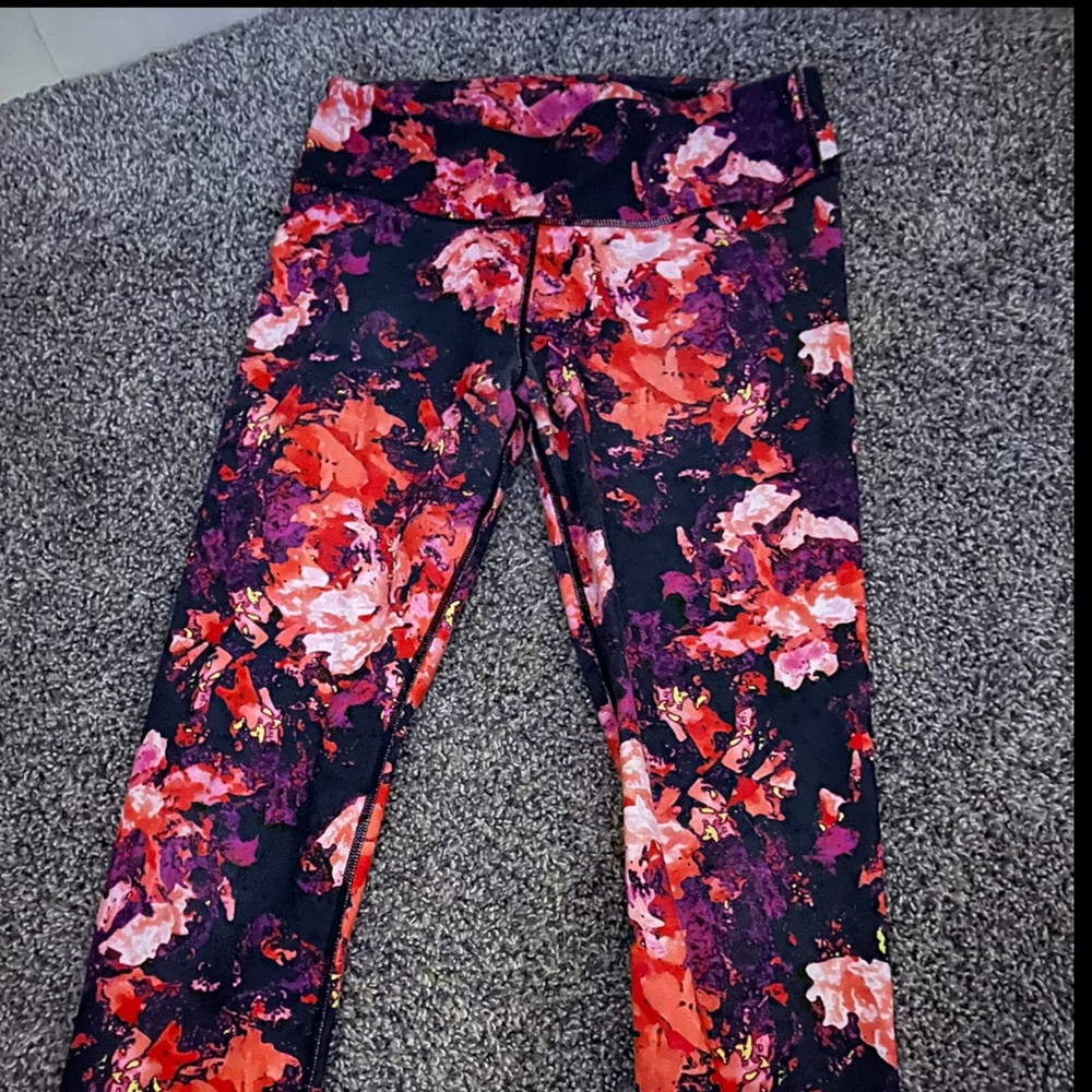 fabletics crop leggings